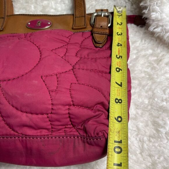 Fossil Key -Per Quilted Fabric burgundy shoulder bag brown leather trim & straps - Picture 10 of 12